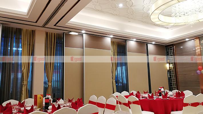 酒店移動隔斷墻拋棄傳統套用模式，實現宴會廳多樣化餐飲形式！